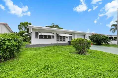 5721 NW 87th Avenue Tamarac FL 33321