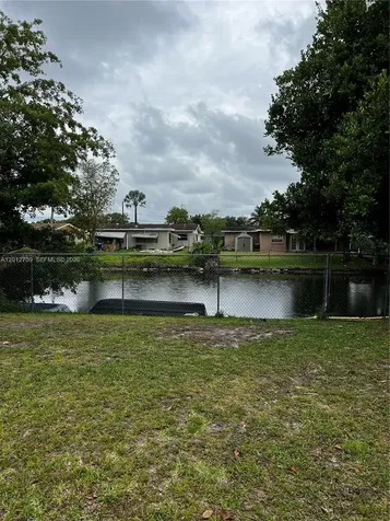 8350 NW 27th Place Sunrise FL 33322