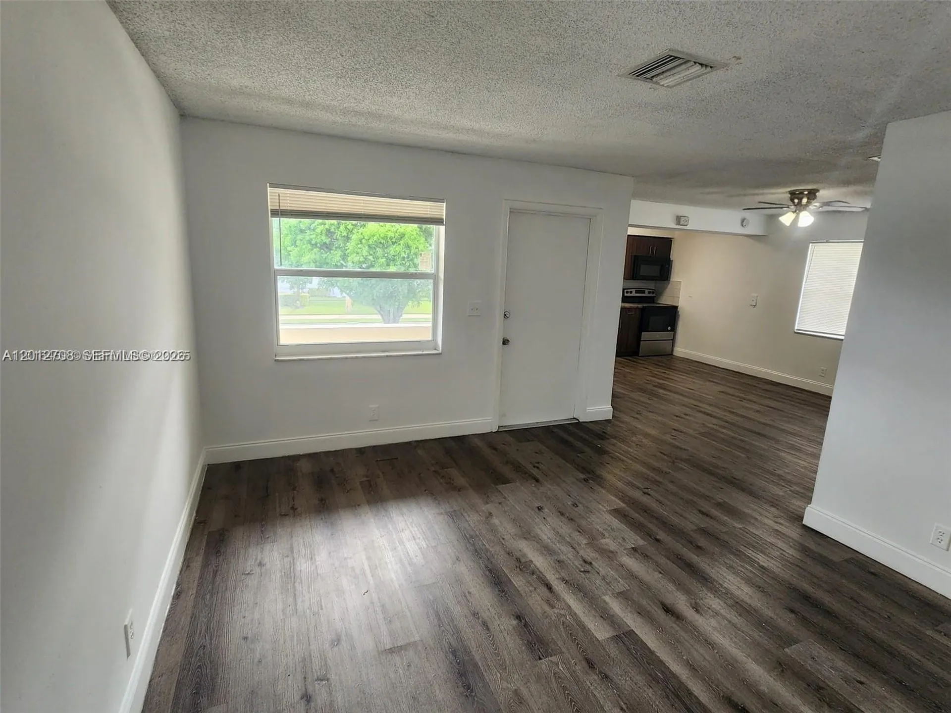 4117 Woodside Drive Coral Springs FL 33065