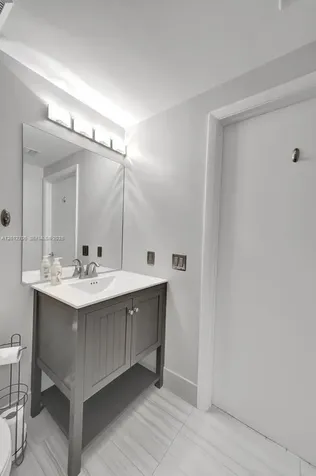 2475 Brickell Avenue Miami FL 33129