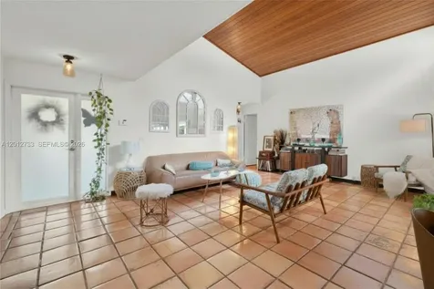 13455 SW 104th Terrace Miami FL 33186