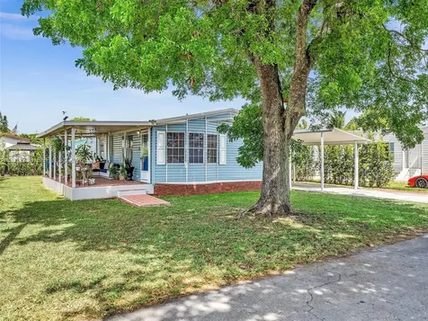 19800 SW 180th Avenue #80 Miami FL 33187