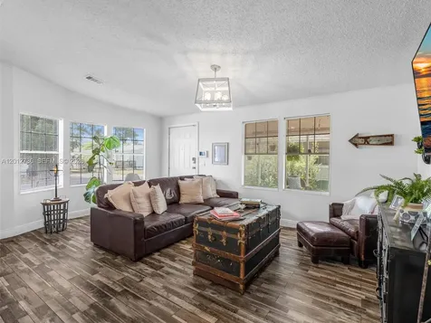 19800 SW 180th Avenue #80 Miami FL 33187