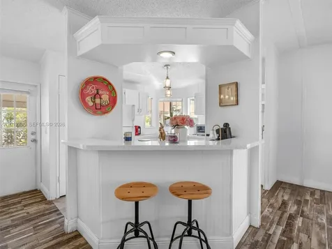 19800 SW 180th Avenue #80 Miami FL 33187