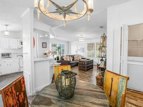 19800 SW 180th Avenue #80 Miami FL 33187