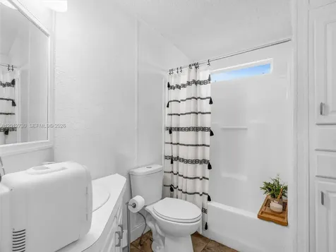19800 SW 180th Avenue #80 Miami FL 33187