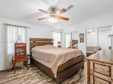 19800 SW 180th Avenue #80 Miami FL 33187