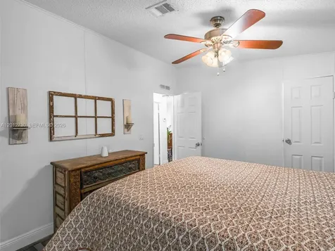 19800 SW 180th Avenue #80 Miami FL 33187