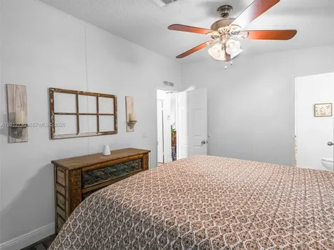 19800 SW 180th Avenue #80 Miami FL 33187