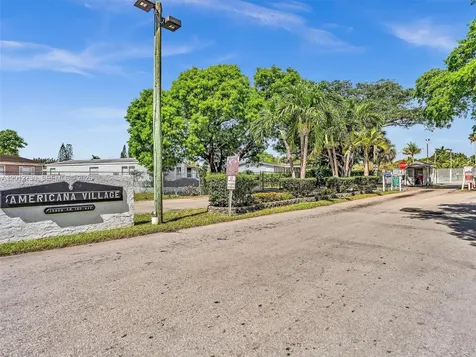 19800 SW 180th Avenue #80 Miami FL 33187