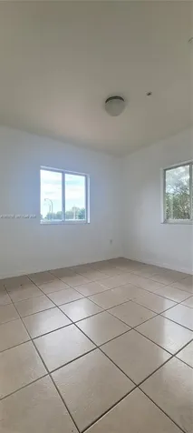 33 E 20th Street Hialeah FL 33010