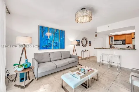 110 Washington Avenue Miami Beach FL 33139