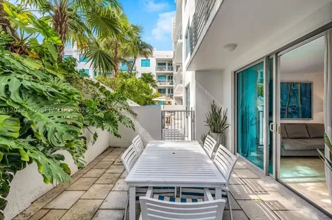 110 Washington Avenue Miami Beach FL 33139