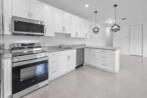 11238 SW 187th Street Miami FL 33157