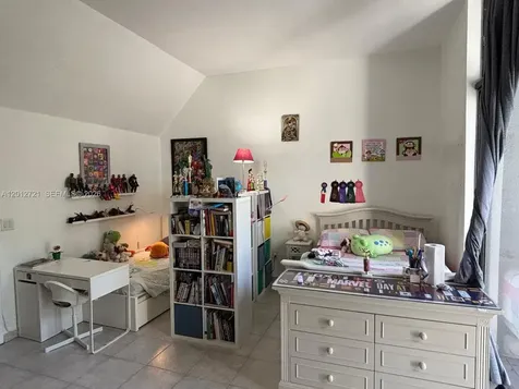 3003 NE 183rd Lane Aventura FL 33160
