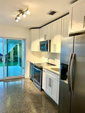 5300 NW 1st Avenue Oakland Park FL 33309