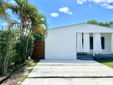 5300 NW 1st Avenue Oakland Park FL 33309
