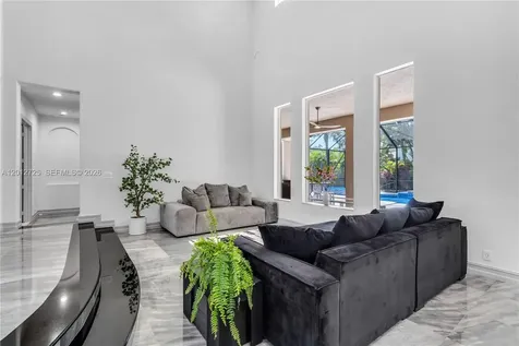 6803 NW 116th Avenue Parkland FL 33076
