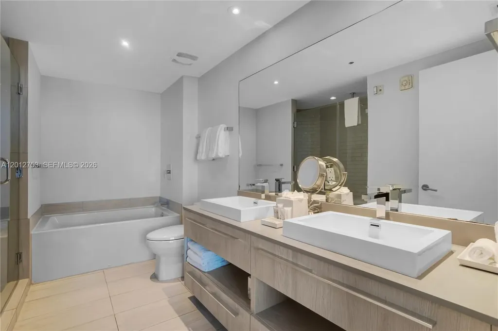 4010 S Ocean Drive Hollywood FL 33019