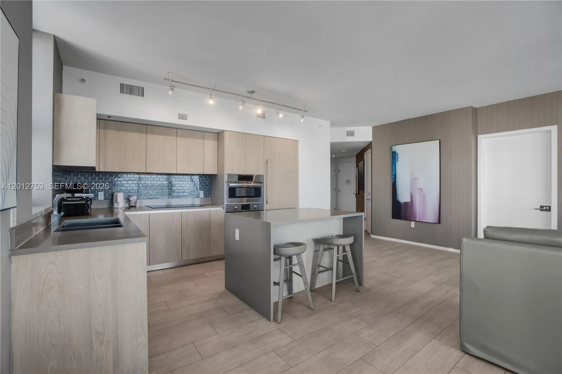 4010 S Ocean Drive Hollywood FL 33019