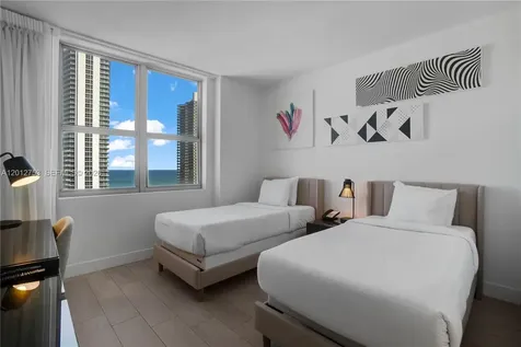 4010 S Ocean Drive Hollywood FL 33019