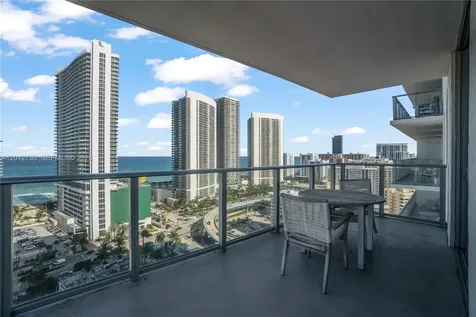4010 S Ocean Drive Hollywood FL 33019