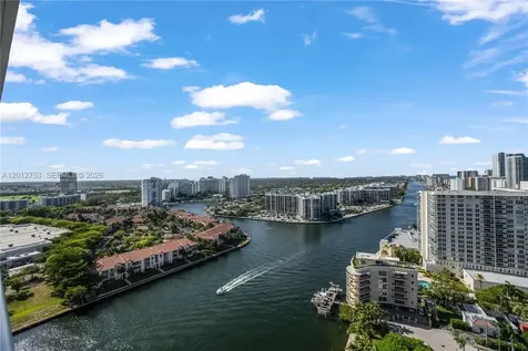 4010 S Ocean Drive Hollywood FL 33019