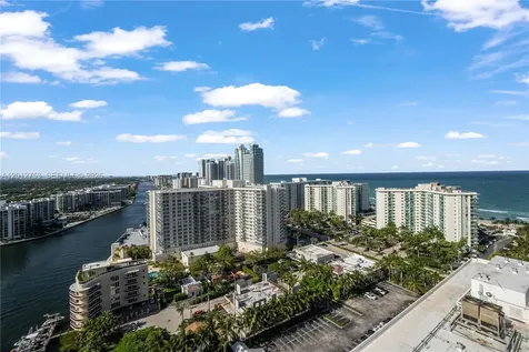 4010 S Ocean Drive Hollywood FL 33019
