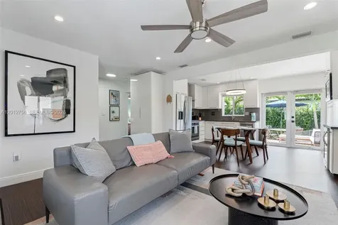 4370 SW 11th Street Miami FL 33134