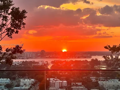 580 72nd Street Miami Beach FL 33141