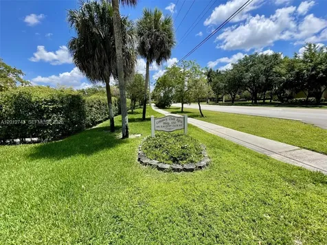 491 Racquet Club Road Weston FL 33326