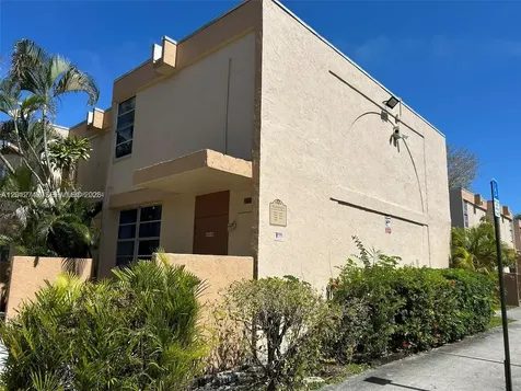 6133 SW 69th Street South Miami FL 33143