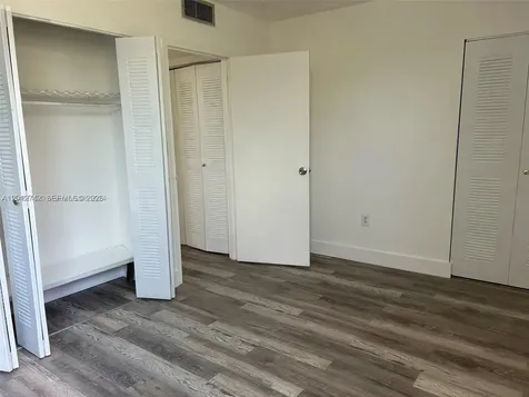 6133 SW 69th Street South Miami FL 33143