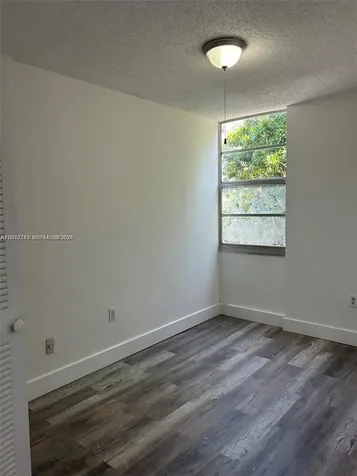 6133 SW 69th Street South Miami FL 33143