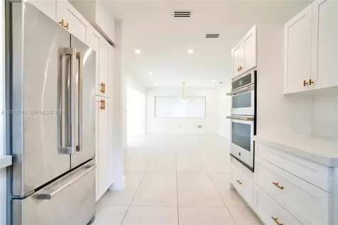 8811 Carlyle Avenue Surfside FL 33154