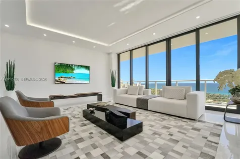 20281 E Country Club Drive Aventura FL 33180