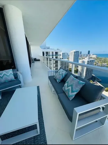 20281 E Country Club Drive Aventura FL 33180