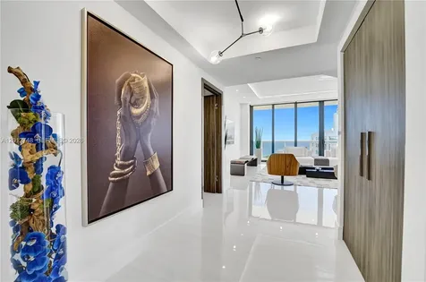 20281 E Country Club Drive Aventura FL 33180
