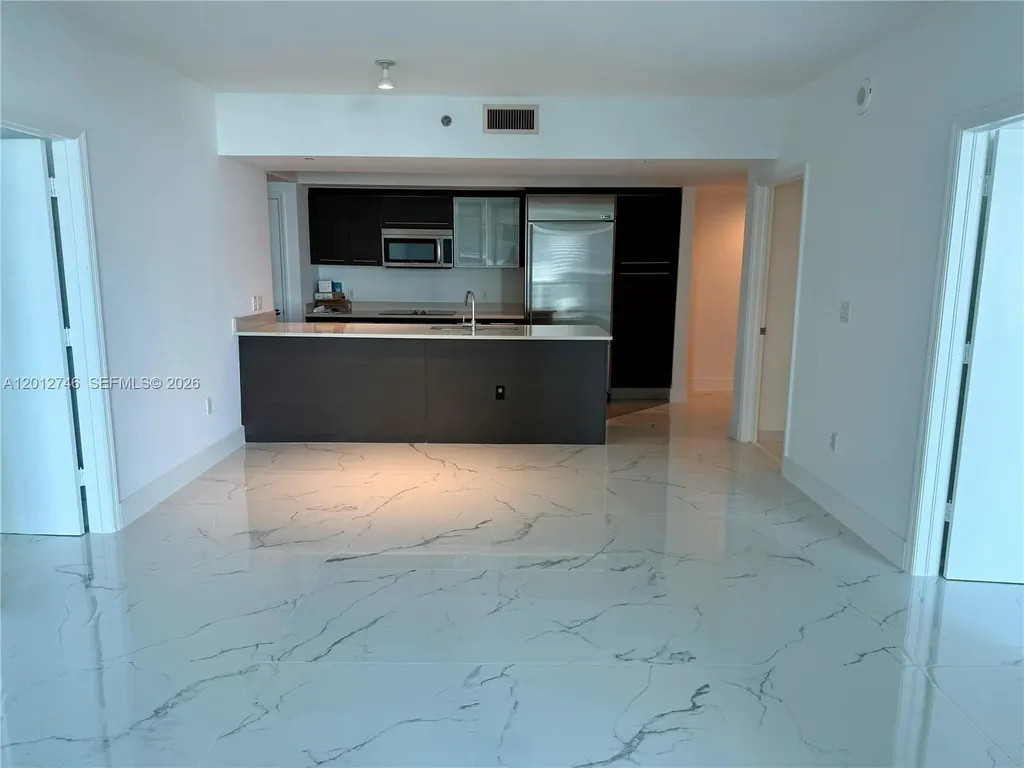 55 SE 6th Street Miami FL 33131