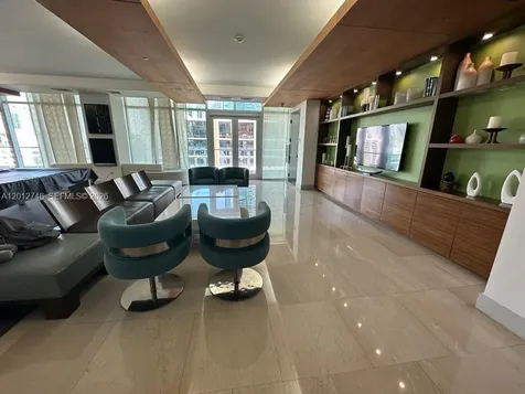 55 SE 6th Street Miami FL 33131