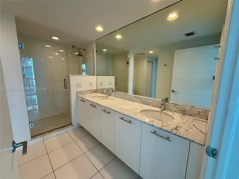 55 SE 6th Street Miami FL 33131