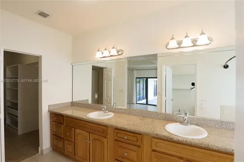 17120 SW 92nd Court Palmetto Bay FL 33157
