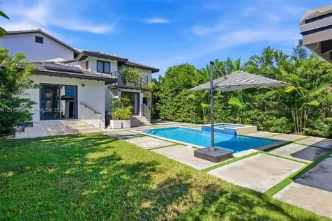 436 NE 88th Street El Portal FL 33138