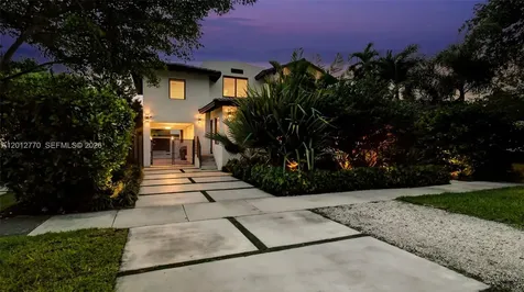 436 NE 88th Street El Portal FL 33138