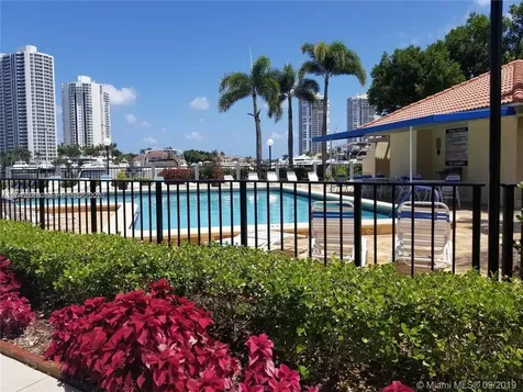 3578 Magellan Circle Aventura FL 33180
