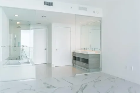 650 NE 32nd Street Miami FL 33137