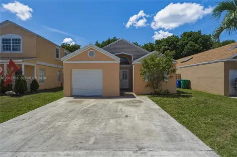 9992 Periwinkle Street Miramar FL 33025