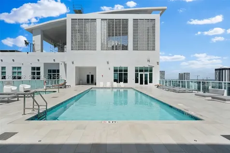 133 NE 2nd Avenue Miami FL 33132