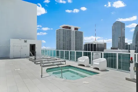 133 NE 2nd Avenue Miami FL 33132