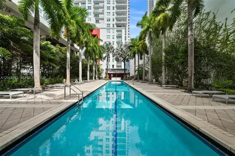 133 NE 2nd Avenue Miami FL 33132